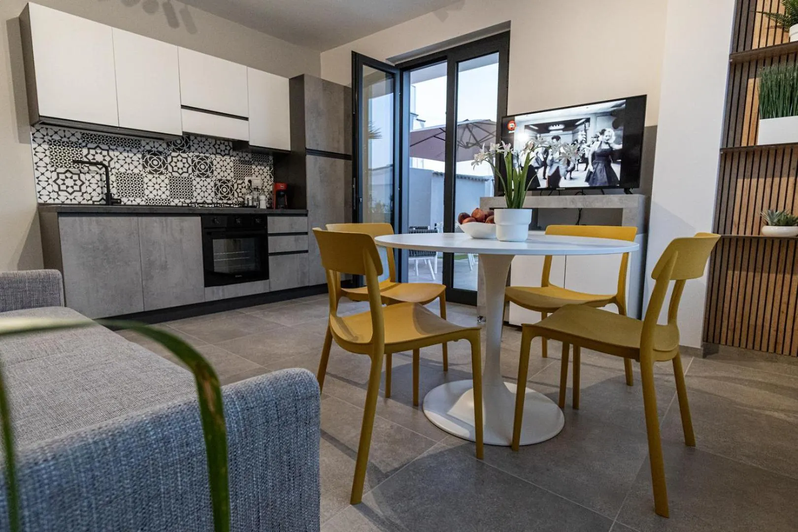 Vile Home - Intera Villa Favara Italy